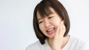 tooth nerve pain symptoms